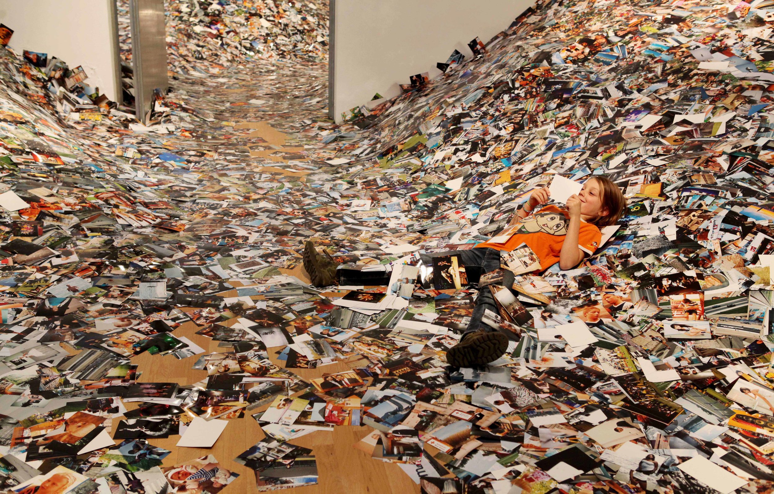 24 hours in photos